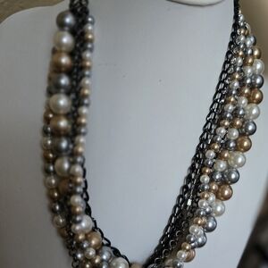 Elegant Multi-Strand Pearl Necklace